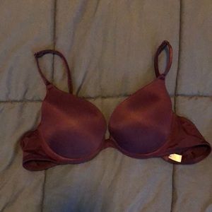 Maroon PINK Victoria’s Secret push-up bra 34A